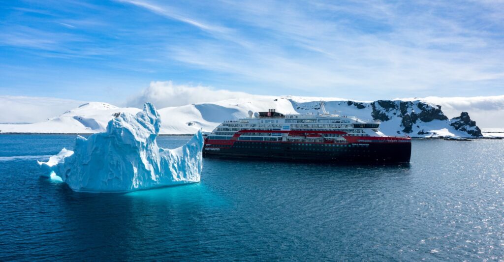 HX – MS Roald Amundsen Expedition Cruises: Routes, Prices